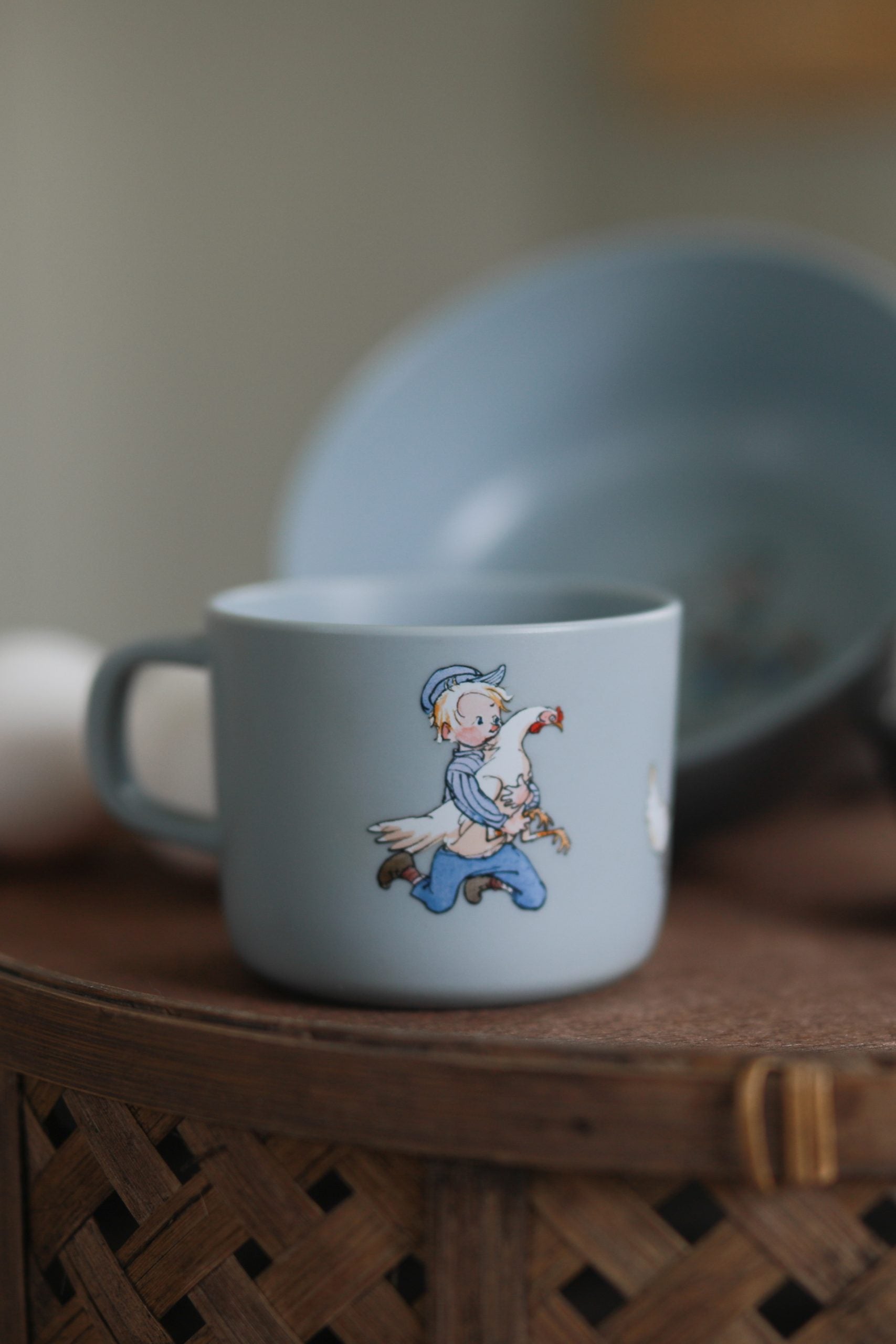 Emil i Lönneberga, Mugg med handtag, blå